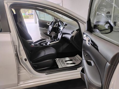 Used 2019 Nissan Sentra SV FWD image 60