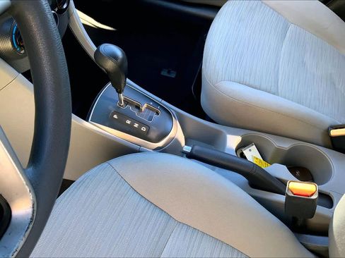 Used 2015 Hyundai Accent GLS image 15