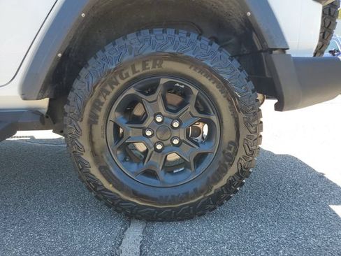Used 2022 Jeep Wrangler Unlimited Sport AWD/4WD image 11
