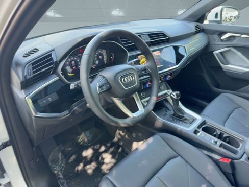 New 2025 Audi Q3 2.0T Premium image 4