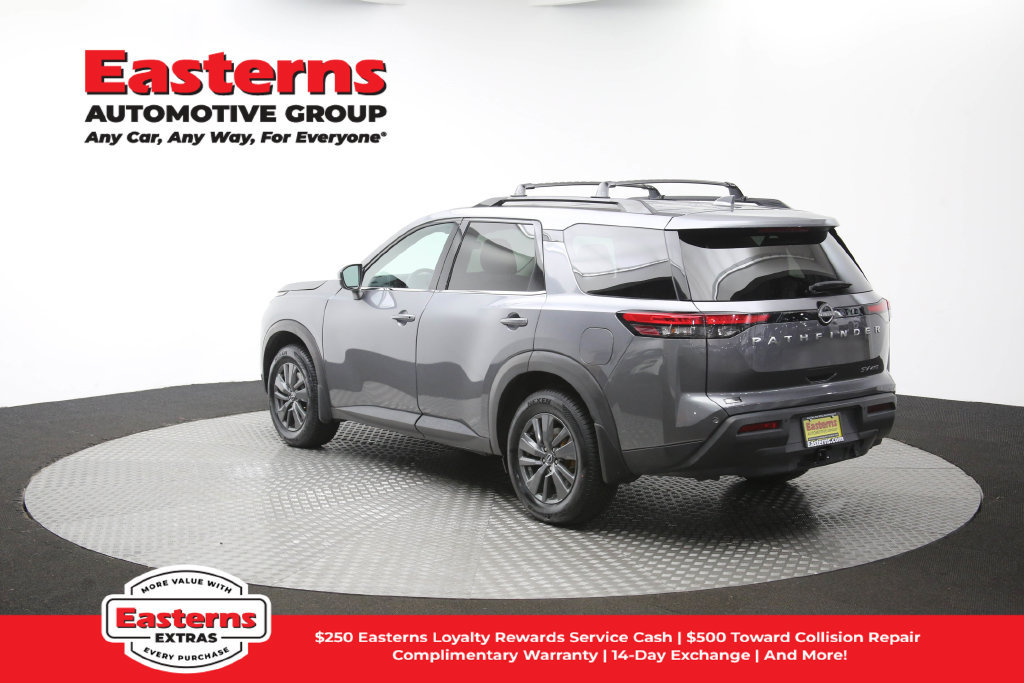 Used 2023 Nissan Pathfinder SV w/ SV Premium Package AWD/4WD image 69