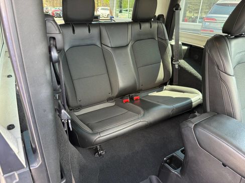 Used 2020 Jeep Wrangler Sport AWD/4WD image 12