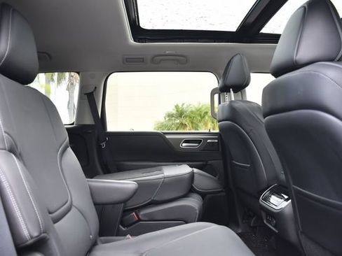 Used 2025 INFINITI QX80 Pure RWD image 26