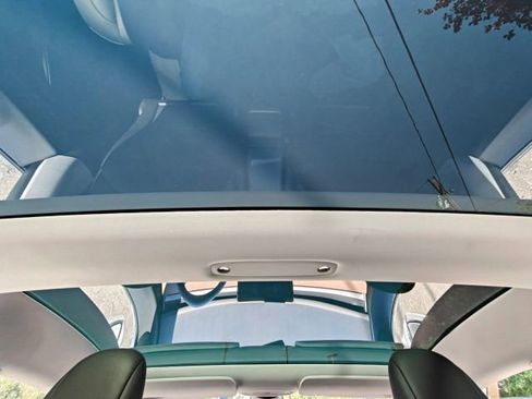 Used 2019 Tesla Model 3 Mid Range image 17