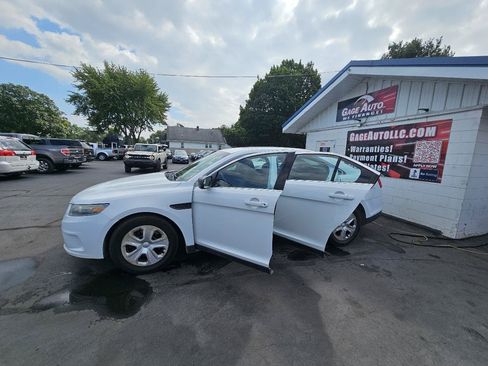Used 2013 Ford Taurus Police Interceptor AWD image 24