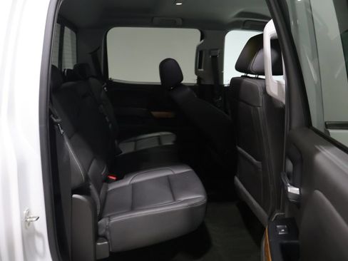 Used 2018 Chevrolet Silverado 1500 LTZ w/ Sport Package AWD/4WD image 19