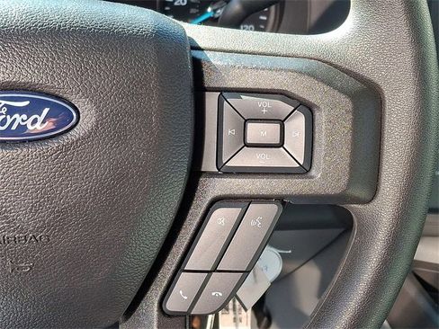 Used 2024 Ford E-450 and Econoline 450 Super Duty w/ Driver's Safety Package image 20