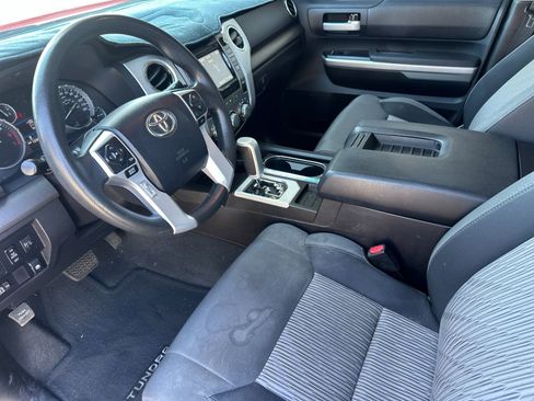 Used 2015 Toyota Tundra SR5 w/ TRD Off Road Package AWD/4WD image 9