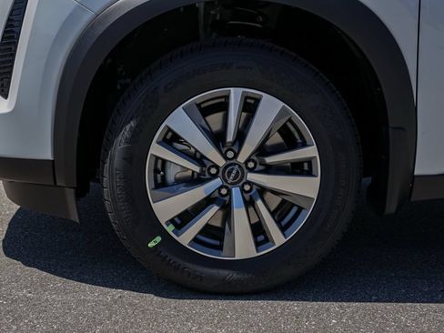 New 2026 Nissan Pathfinder SL FWD image 11