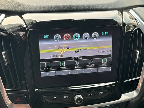 Used 2019 Chevrolet Traverse Premier AWD/4WD image 19