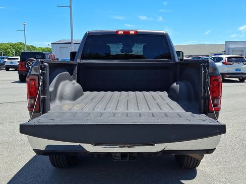 Used 2026 RAM 2500 Big Horn AWD/4WD image 28