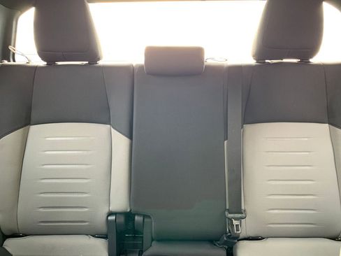 Used 2025 Toyota Tacoma TRD Off-Road image 37