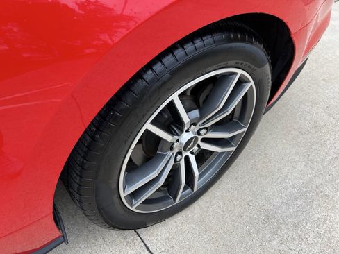 Used 2016 Ford Mustang Premium image 48