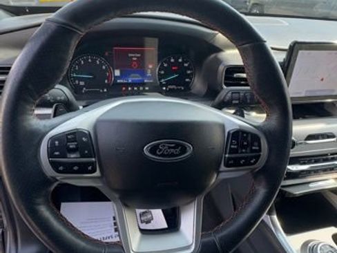 Used 2023 Ford Explorer Timberline w/ Timberline Technology Package image 11