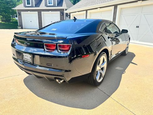 Used 2013 Chevrolet Camaro SS RWD image 6