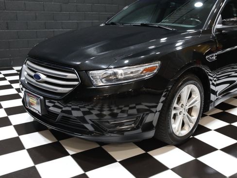 Used 2013 Ford Taurus SEL FWD image 7