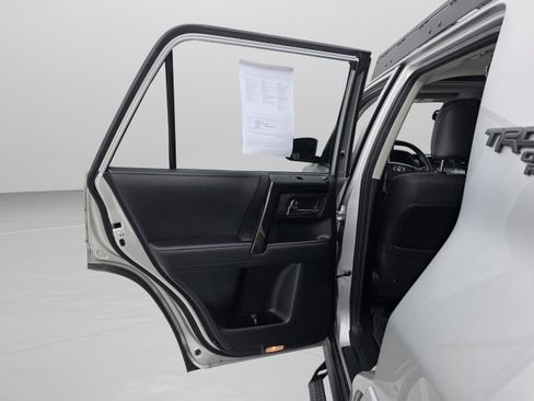 Used 2021 Toyota 4Runner TRD Off-Road Premium image 20