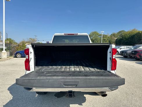 Used 2022 Chevrolet Silverado 3500 LTZ w/ Snow Plow Prep/Camper Package image 34