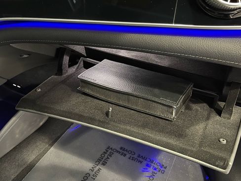 Used 2024 Mercedes-Benz EQE 500 4MATIC Sedan w/ Driver Assistance Package image 36