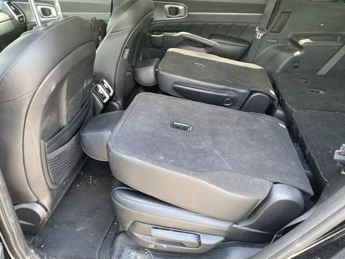 Used 2022 Kia Sorento SX FWD image 18