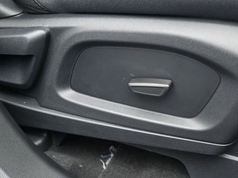 New 2025 Ford Explorer Active image 16