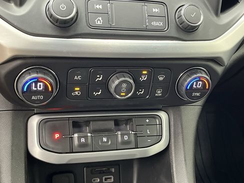 Used 2021 GMC Acadia SLT w/ Preferred Package AWD/4WD image 23