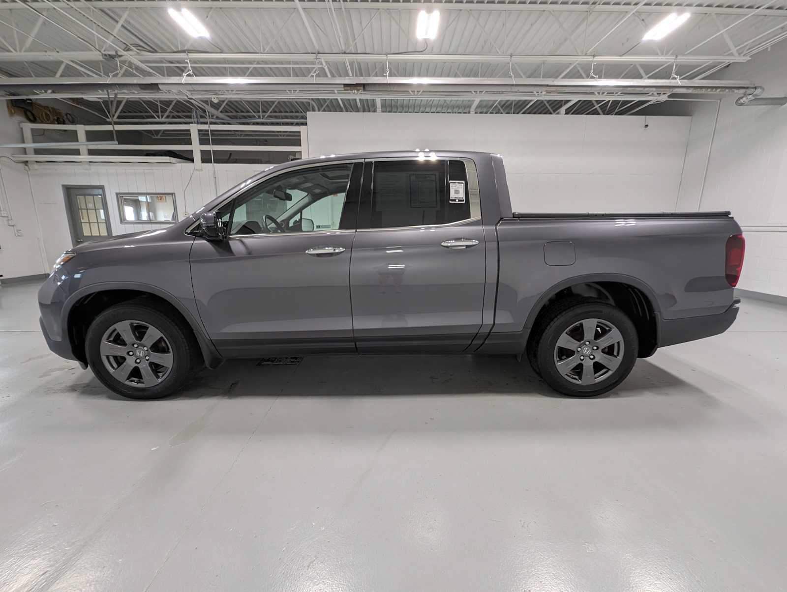 Used 2020 Honda Ridgeline RTL-E image 11
