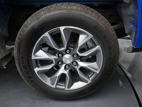 Used 2026 Chevrolet Silverado 1500 LT AWD/4WD image 10