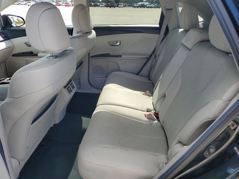 Used 2014 Toyota Venza LE image 23