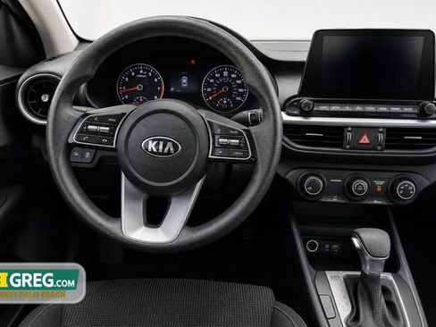 Used 2020 Kia Forte LXS FWD image 11