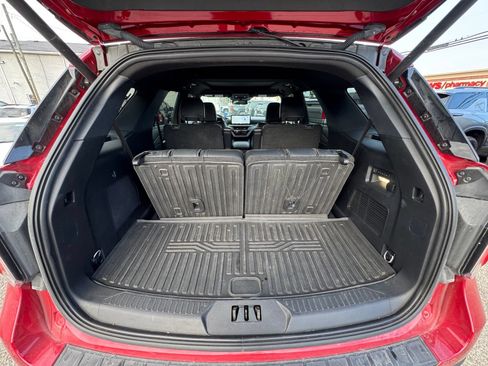 Used 2025 Ford Explorer ST AWD/4WD image 28