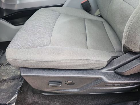 Used 2024 Ford F150 XLT w/ Mobile Office Package image 31