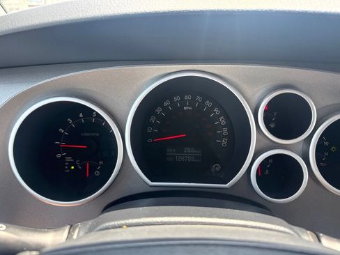Used 2014 Toyota Sequoia Platinum RWD image 24