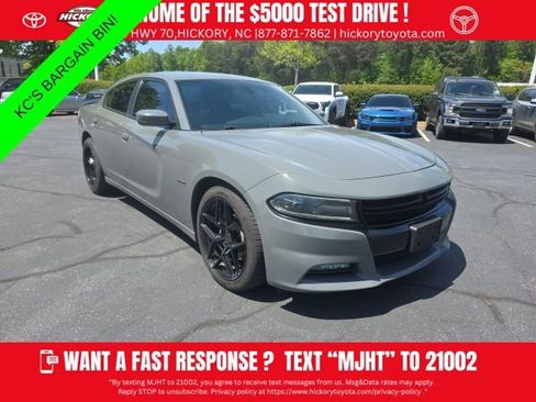Used 2018 Dodge Charger R/T RWD image 1