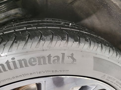 Used 2023 Buick Envision Preferred w/ Sport Touring Package image 5