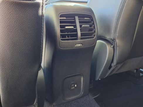 Used 2022 Ford Escape SEL image 26