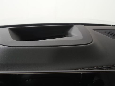 New 2026 BMW X7 xDrive40i w/ M Sport Package AWD/4WD image 22