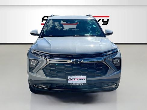 Used 2024 Chevrolet TrailBlazer ACTIV w/ Convenience Package AWD/4WD image 2