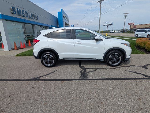 Used 2018 Honda HR-V EX image 2