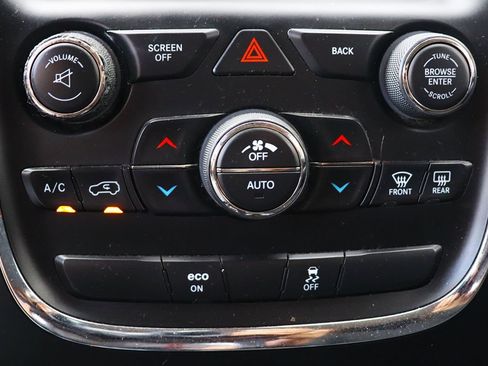 Used 2015 Dodge Durango SXT RWD image 46