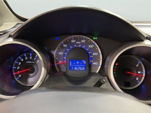 Used 2010 Honda Fit Sport image 29