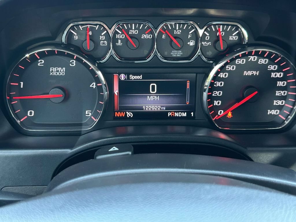 Used 2015 GMC Sierra 2500 SLT w/ Duramax Plus Package AWD/4WD image 25