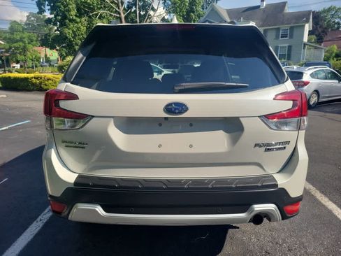 Used 2019 Subaru Forester Touring AWD/4WD image 4