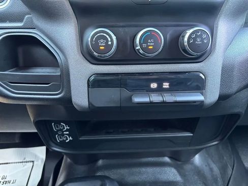 Used 2023 RAM 2500 Tradesman AWD/4WD image 17