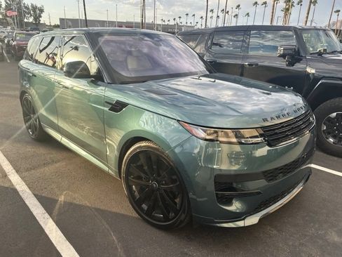 Used 2023 Land Rover Range Rover Sport SE Dynamic AWD/4WD image 1