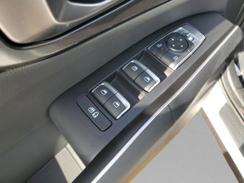 New 2026 Kia Sorento S FWD image 27