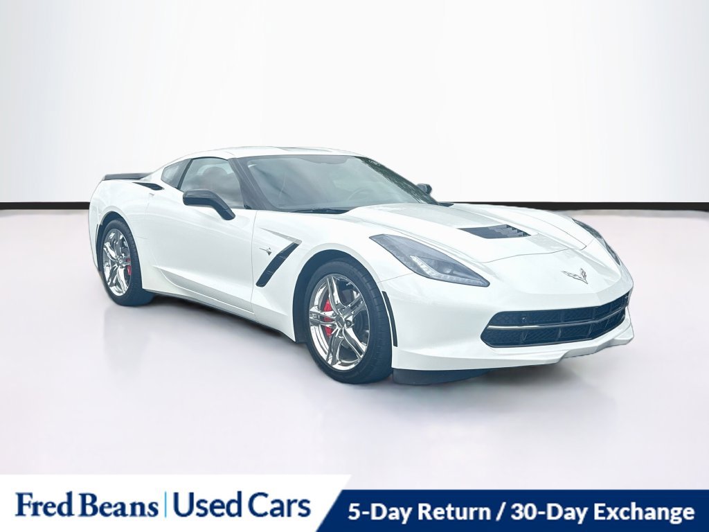 Used 2017 Chevrolet Corvette Stingray Coupe w/ 2LT RWD image 1