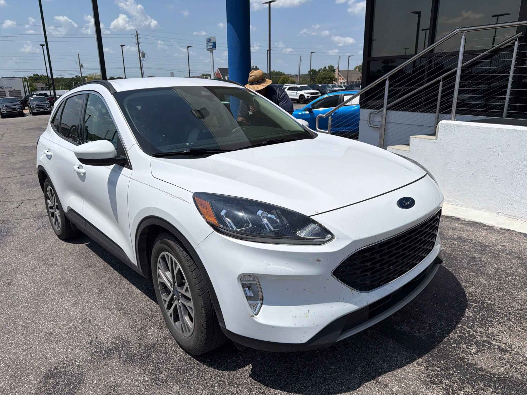 Used 2020 Ford Escape SEL AWD/4WD image 1