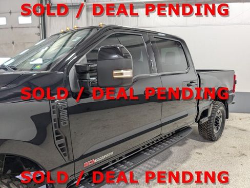 Used 2023 Ford F250 Lariat w/ Lariat Ultimate Package AWD/4WD image 7
