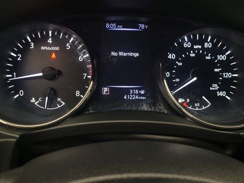 Used 2018 Nissan Rogue Sport S AWD/4WD image 23